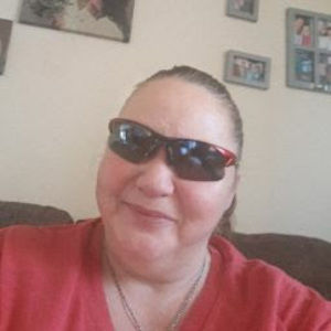 Meet your Posher, Lena